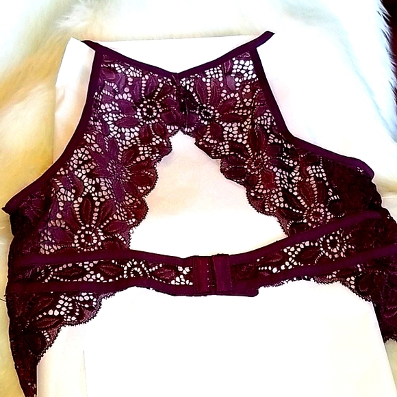 Zenana 💜Outfitters Lace Front, Keyhole Bralettes - Picture 5 of 7